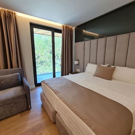 Hotel Aross Kanine Esterno foto