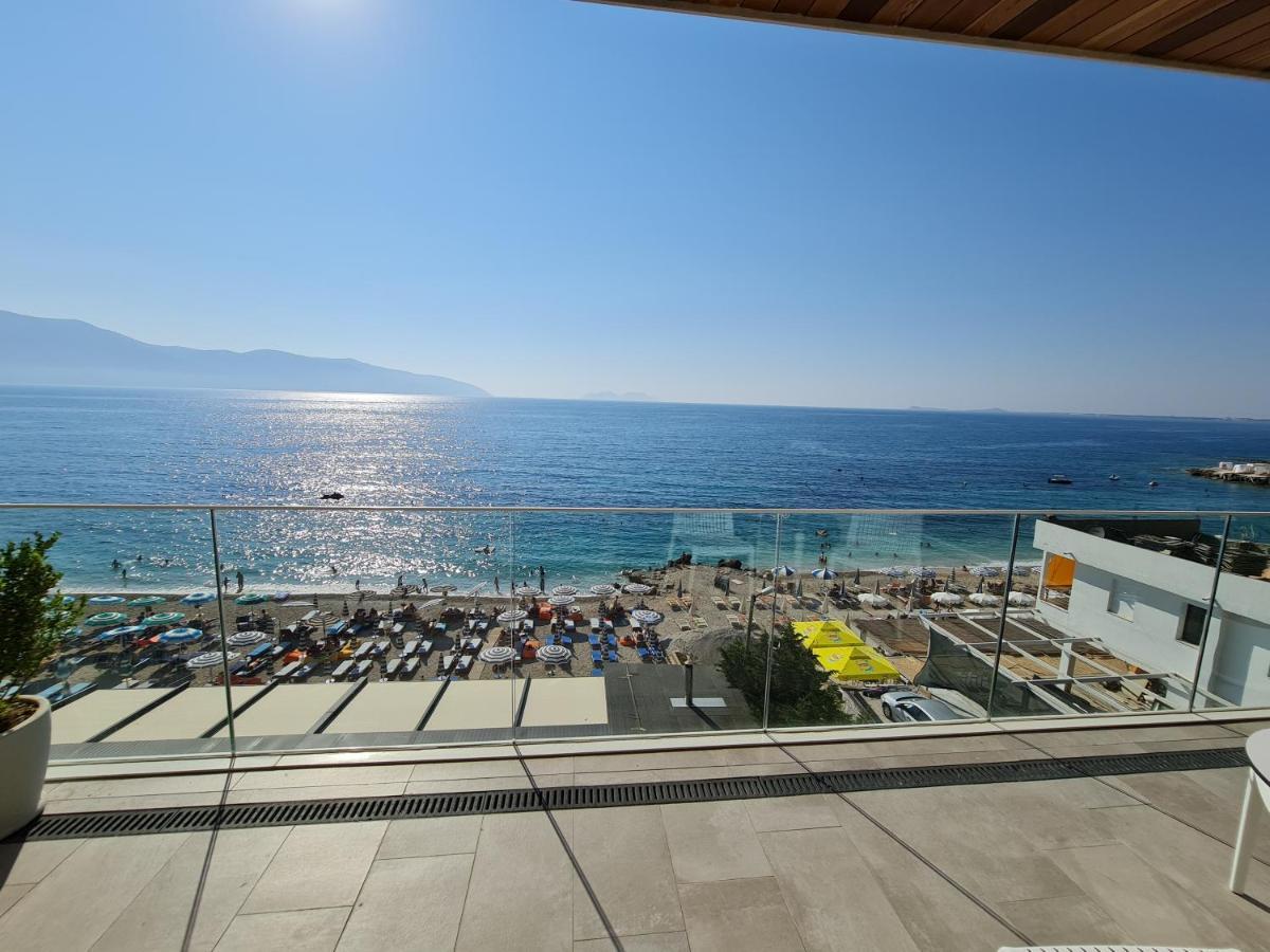 Hotel Aross Kanine Esterno foto