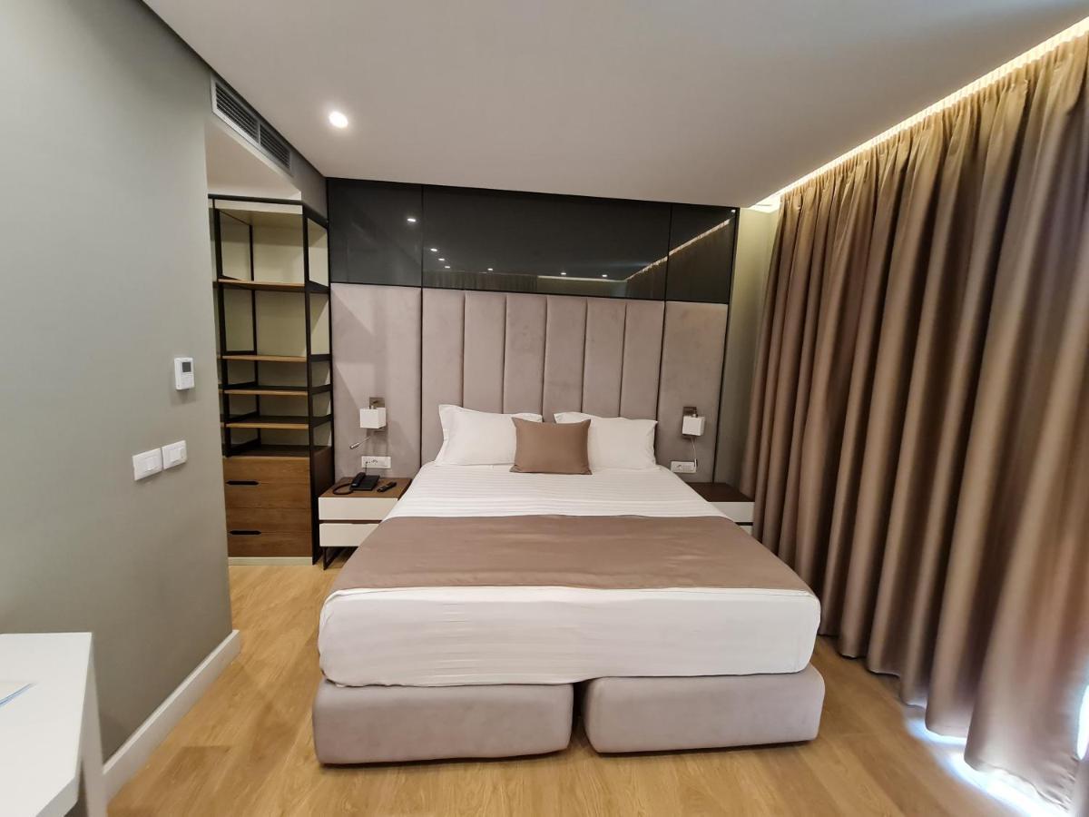Hotel Aross Kanine Esterno foto